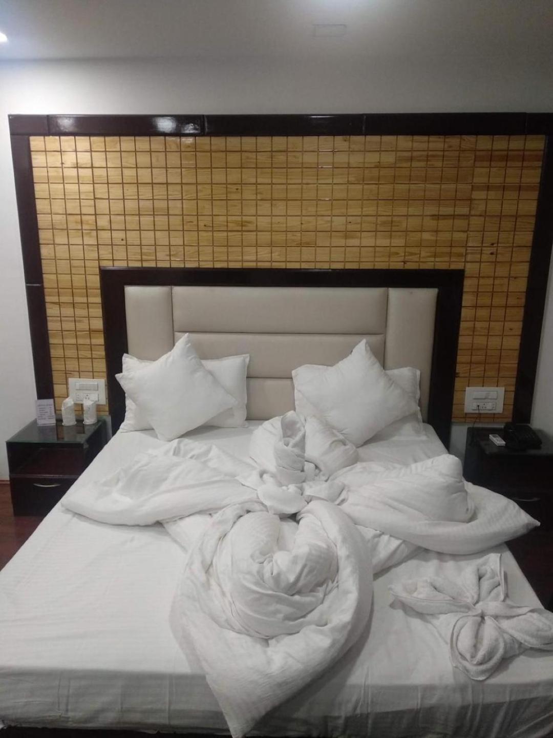 Hotel Bliss , Anantnag Exterior foto